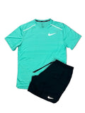 Ensemble Nike running