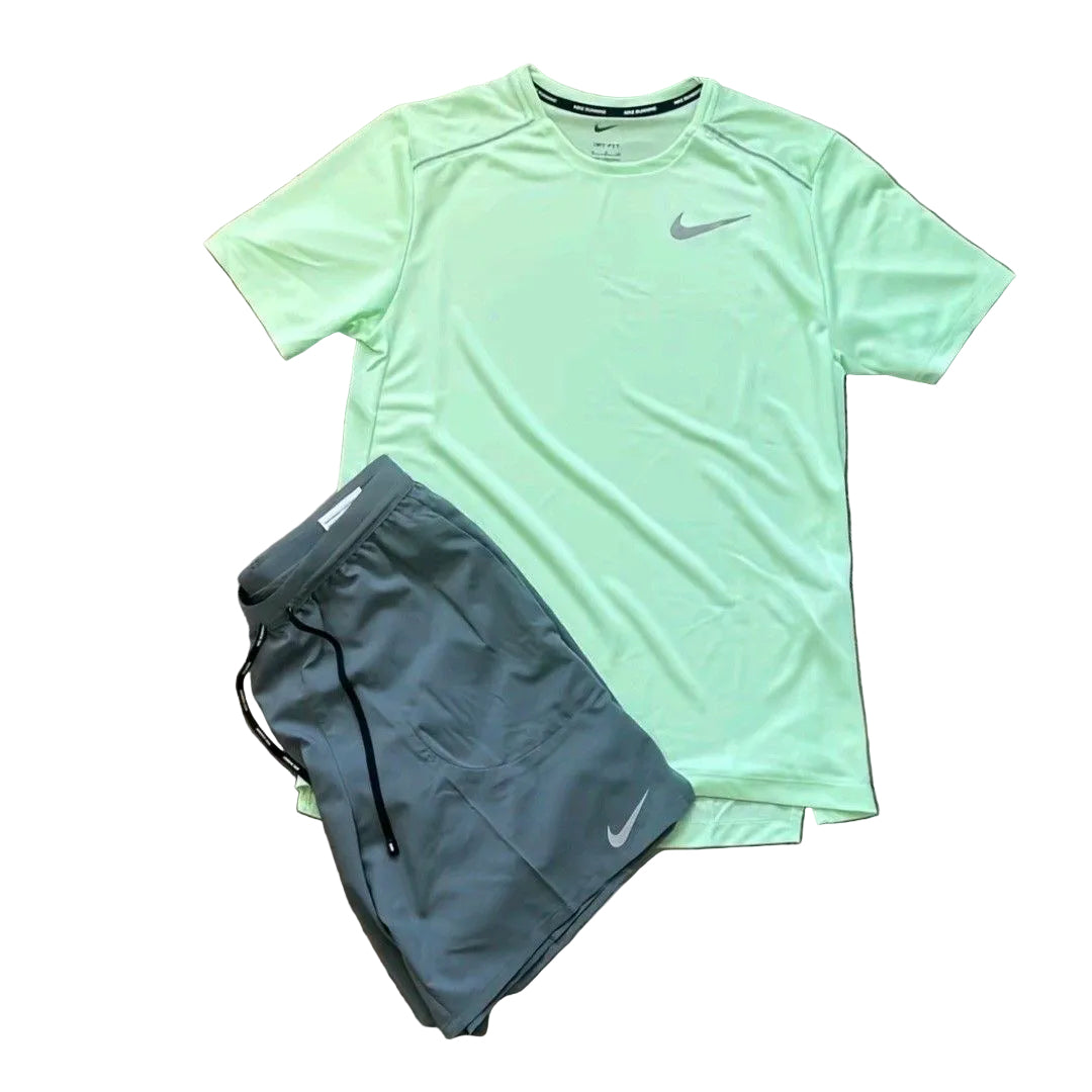 Ensemble Nike running