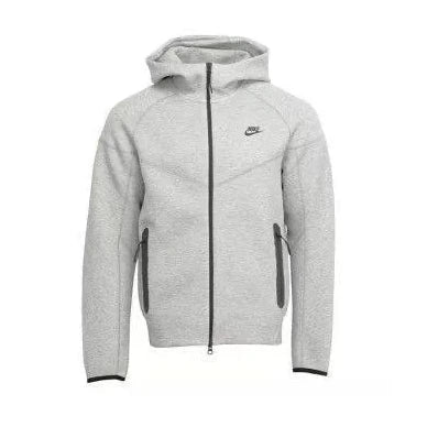 Haut nike tech